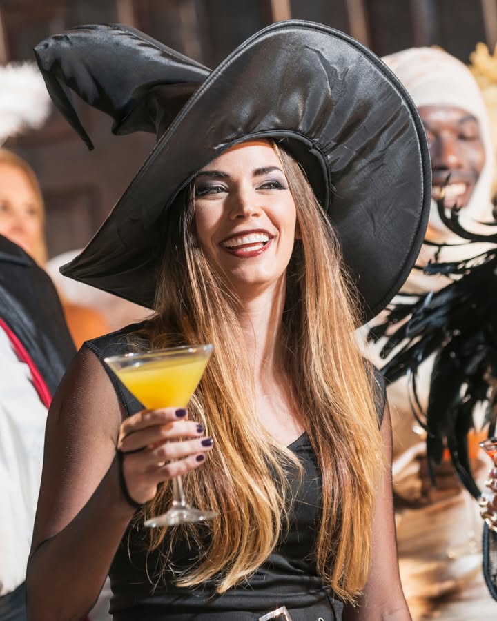 Featured image for “Halloween Party at Club Redhead: Scary Fun with DJ Stevo & Themed Cocktails”