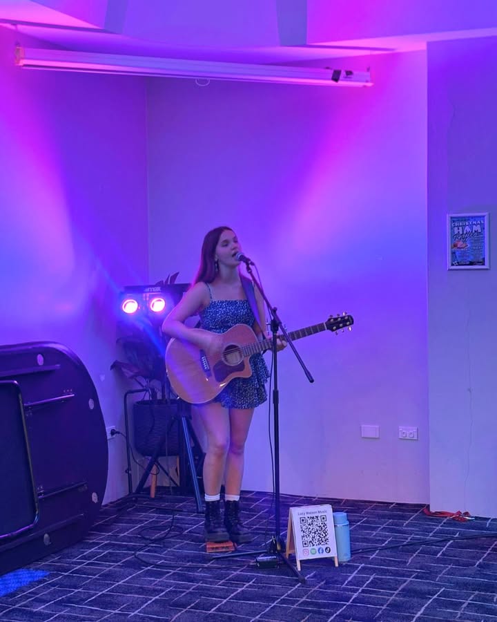 Featured image for “Live Music Saturdays at Club Redhead: Join the Fun”