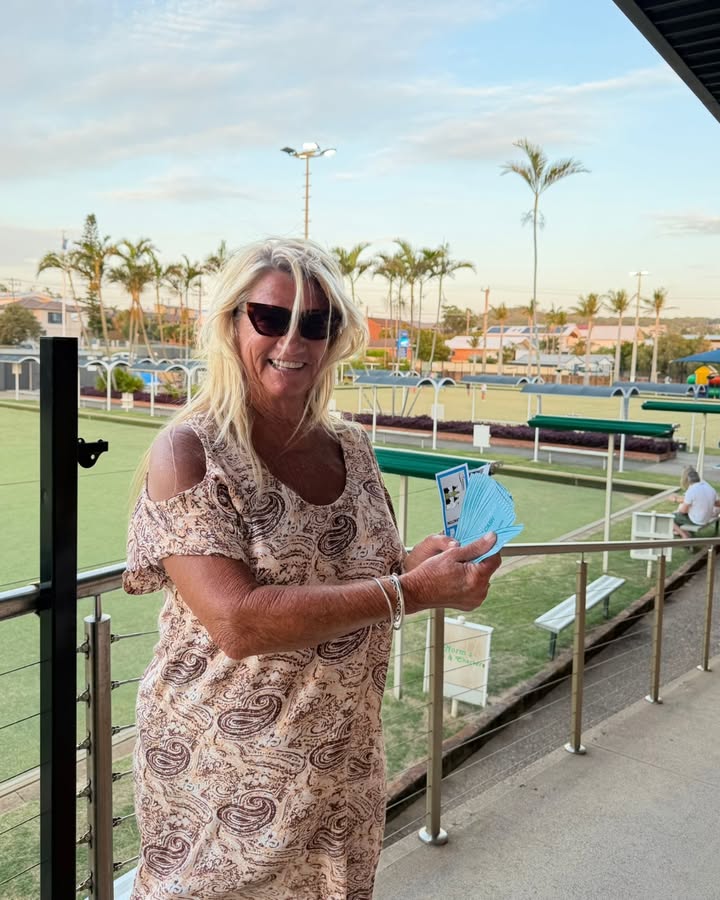 Featured image for “Donna Shepherd Wins End of Month at Club Redhead”